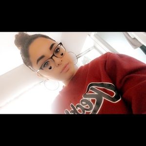 Meet your Posher, Andrea